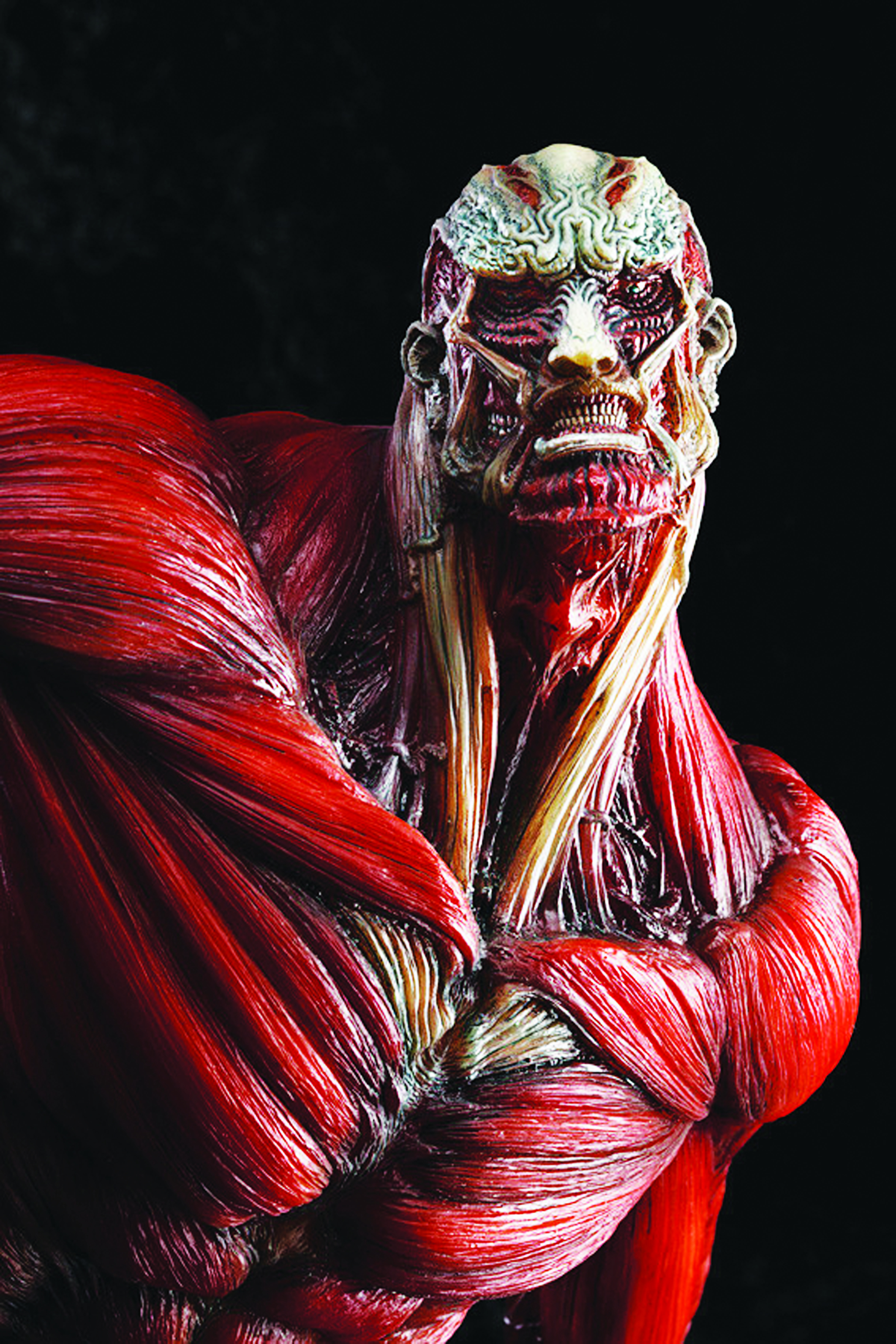 colossal titan statue by good smile company