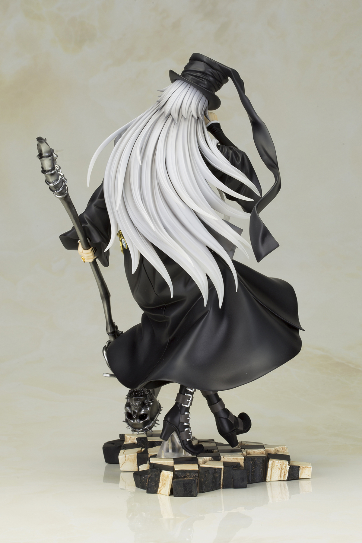 black butler undertaker statue