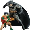 DC COMICS BATMAN & ROBIN ARTFX+ STATUE 2PK