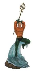 DC GALLERY AQUAMAN COMIC PVC FIGURE