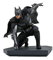 DC GALLERY INJUSTICE 2 BATMAN PVC STATUE