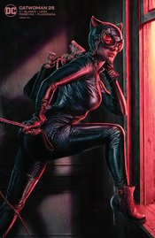 CATWOMAN #25 JUNGGEUN YOON VAR ED