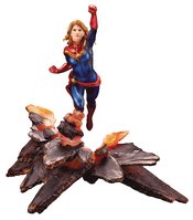 MARVEL UNIVERSE CAPTAIN MARVEL ARTFX PREMIER STATUE  (C