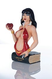 JOSEPH MICHAEL LINSNER VAMPIRELLA BUST STANDARD ED