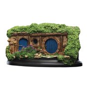 HOBBIT HOLE 33 LAKESIDE STATUE