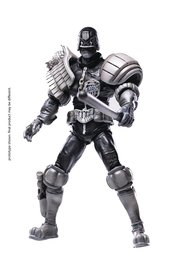 JUDGE DREDD BLACK AND WHITE JUDGE DREDD PX 1/18 MINI AF (MAY