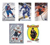TOPPS 2022-23 NHL STICKER COLL ALBUM DIS