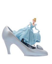 DISNEY 100TH CINDERELLA WITH GLASS SLIPPER STATUE