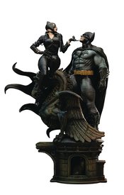 DC COMICS BATMAN & CAT WOMAN 1/6 SCALE STATUE