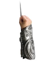 ASSASSINS CREED 2 EZIO HIDDEN BLADE GAUNTLET REPLICA  (