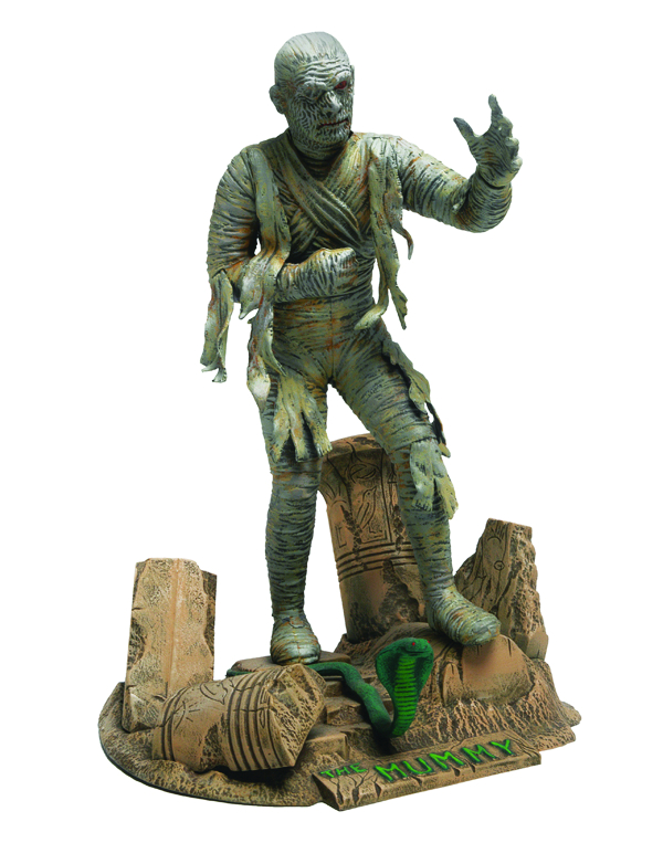 DEC091389 - MUMMY 1:8 SCALE MODEL KIT - Previews World