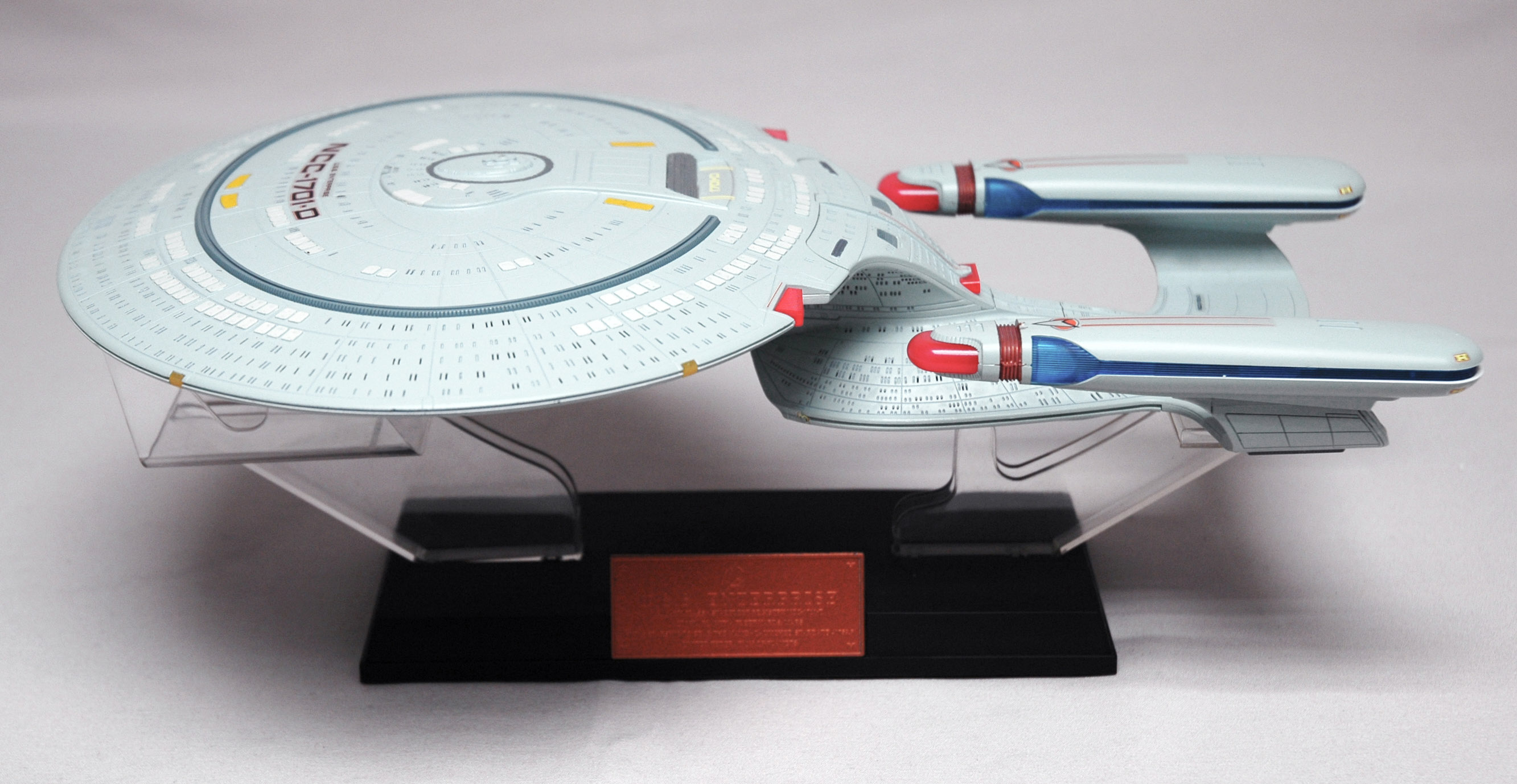 Энтерпрайз компании. Энтерпрайз NCC-1701. USS Энтерпрайз NCC-1701. Лего Энтерпрайз 1701. USS Enterprise NCC-1701-D.