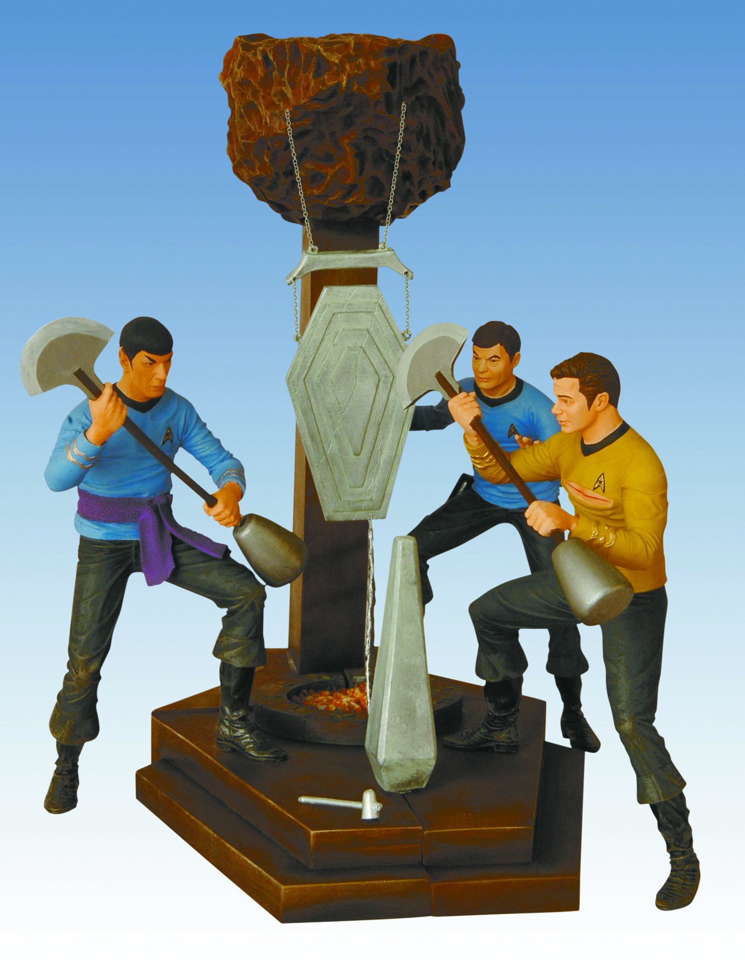 MAY074432 - ST TOS 40TH ANNIV AMOK TIME KIRK STATUE - Previews World