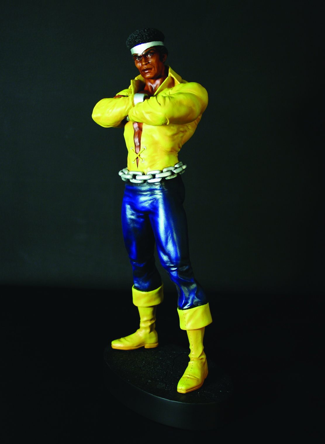 MAY084750 - LUKE CAGE CLASSIC VERSION STATUE (O/A) - Previews World