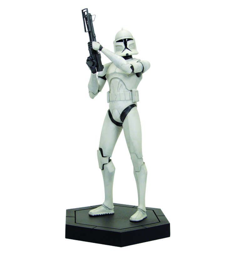 Life size clone clearance trooper statue