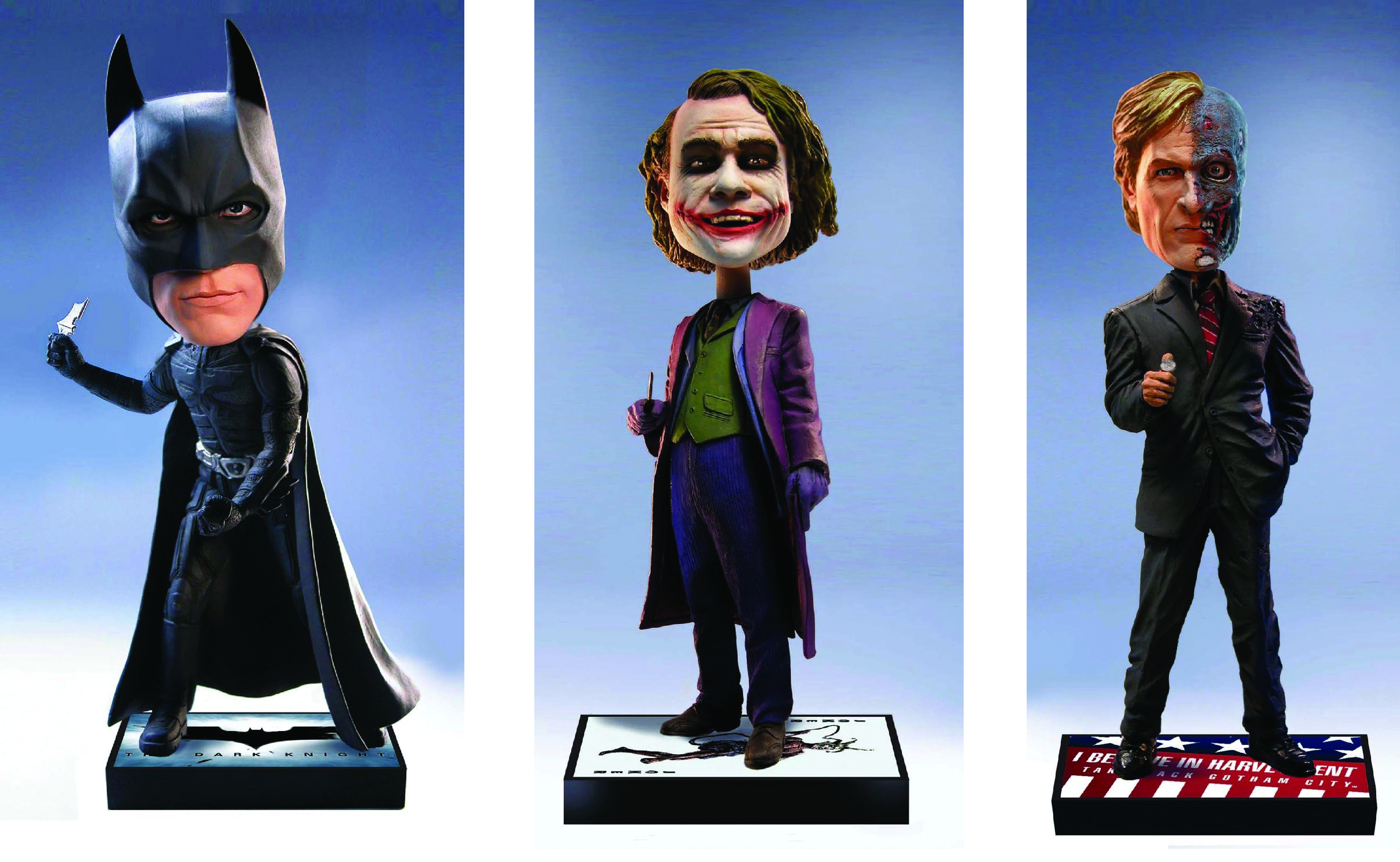 MAR094901 - DARK KNIGHT TWO-FACE HEAD KNOCKER - Previews World