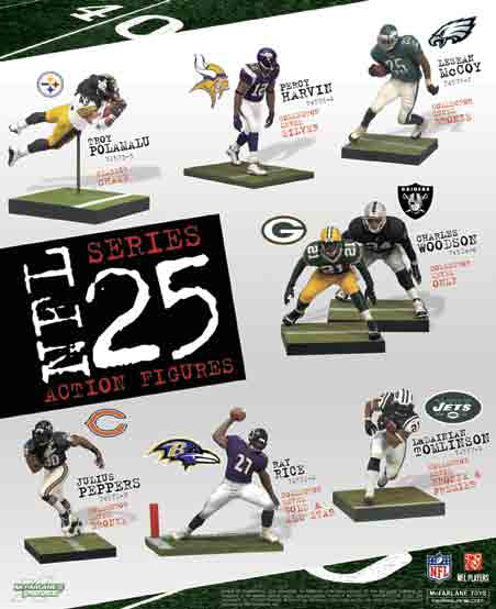 NOV100488 - TMP SPORTS NFL SERIES 25 JULIUS PEPPERS AF CS - Previews World