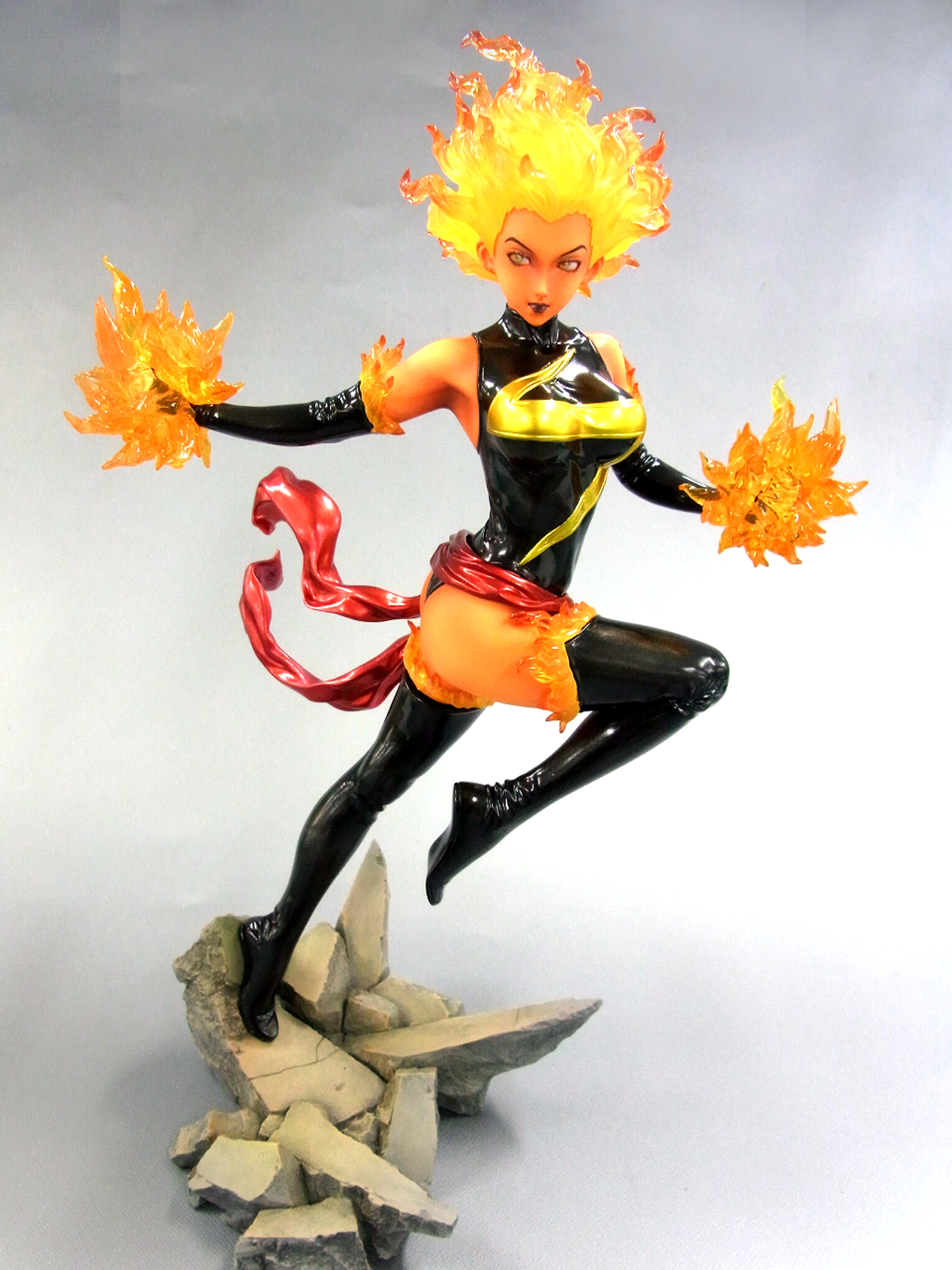 ms marvel bishoujo statue