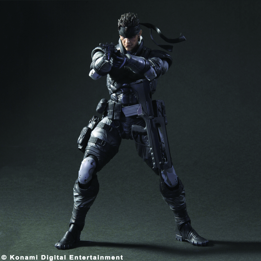 JAN121896 MGS PLAY ARTS KAI SOLID SNAKE AF Previews World