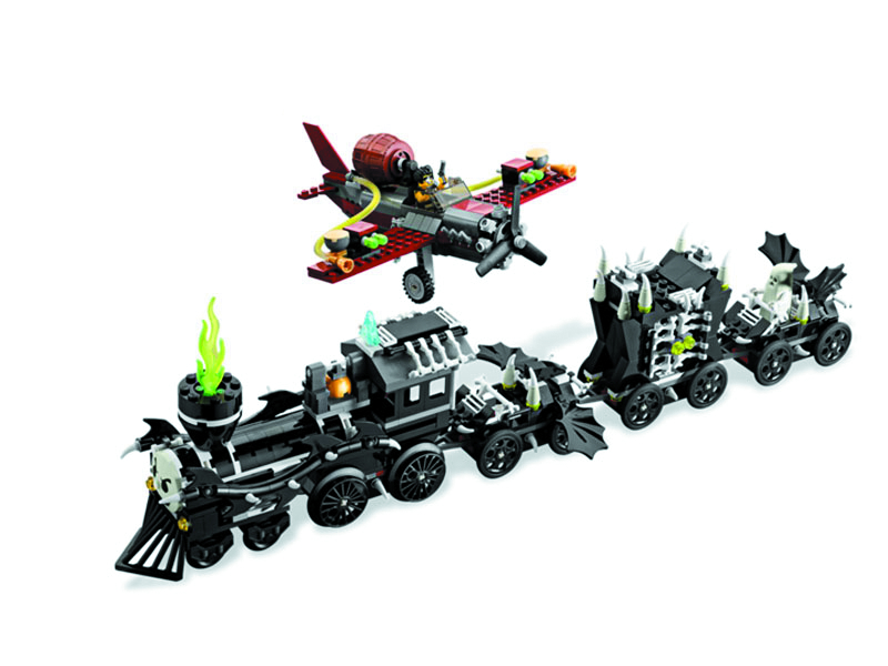 FEB128097 LEGO MONSTER FIGHTERS GHOST TRAIN SET Previews World