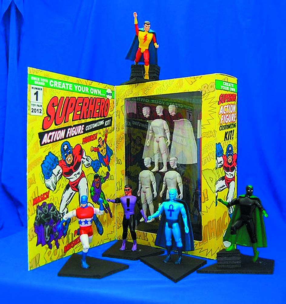 Create-Your-Own Superhero Comic Books Kit - Mondo Llama™