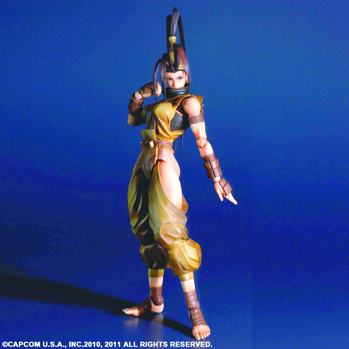 DEC111803 - STREET FIGHTER IV PLAY ARTS KAI CAMMY AF - Previews World