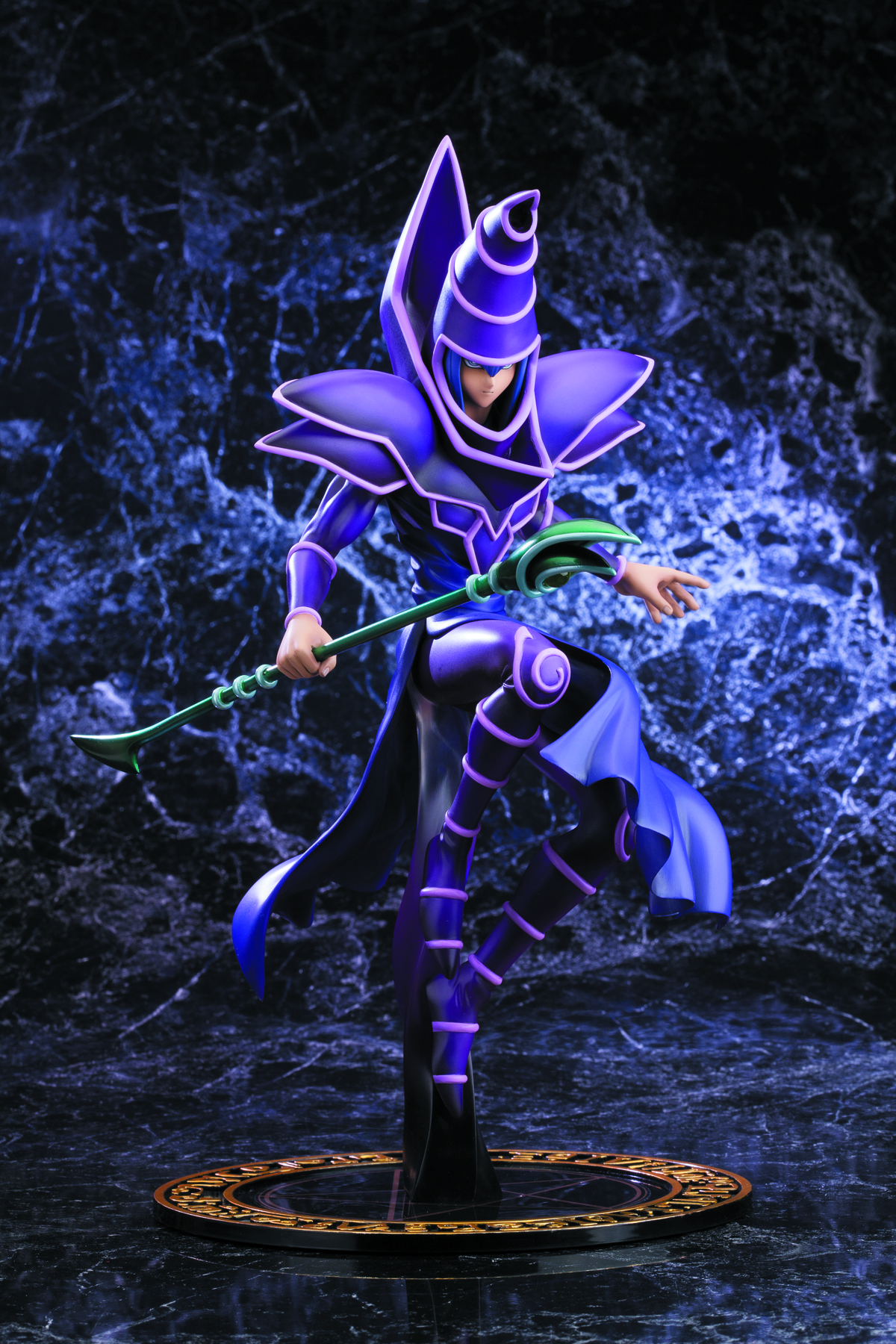 MAR132012 - YU-GI-OH DARK MAGICIAN DUEL W/DESTINY ARTFX J STATUE