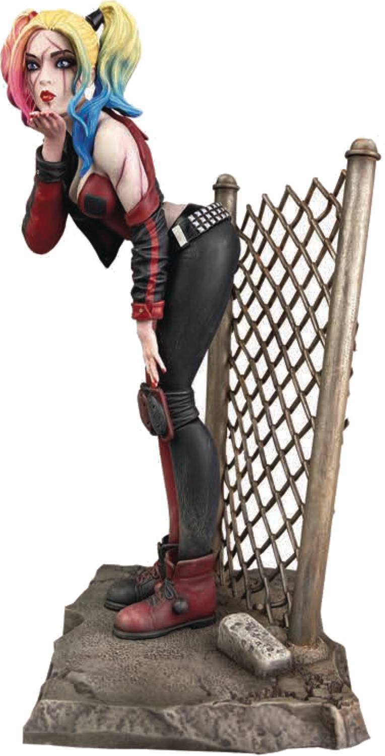 JUN201790 - DC GALLERY DCEASED HARLEY QUINN PVC STATUE - Previews