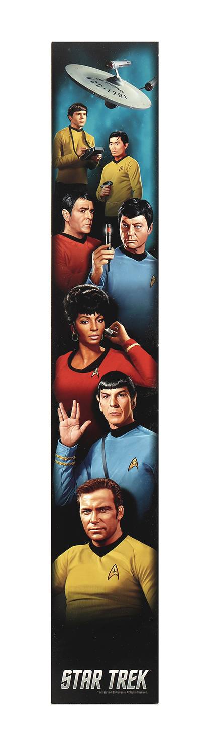 MAY212717 - STAR TREK LINE UP 30IN WOOD WALL ART - Previews World