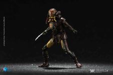 Page 1 for PREDATORS UNMASKED BERSERKER PREDATOR PX 1/18 SCALE FIG