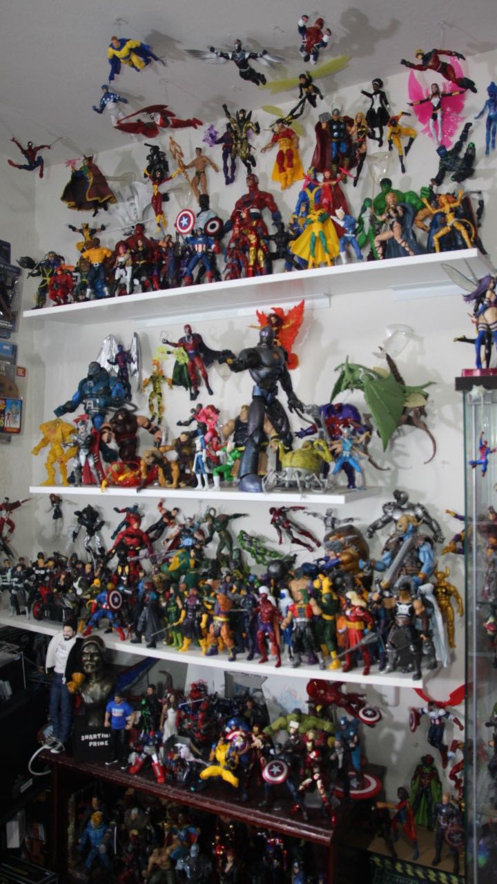 collecting marvel legends