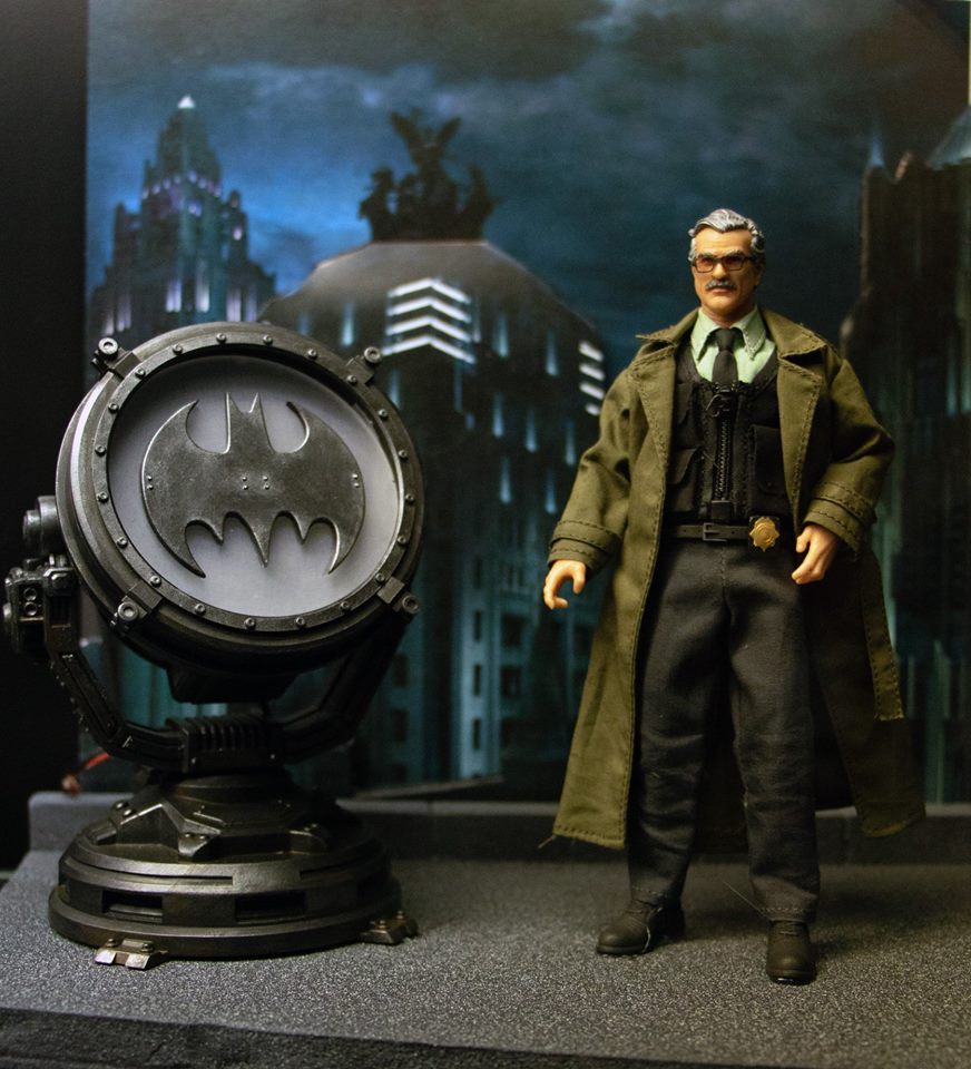 Mezco Shows Off New One:12, Designer Series Figures at NYCC - Previews ...